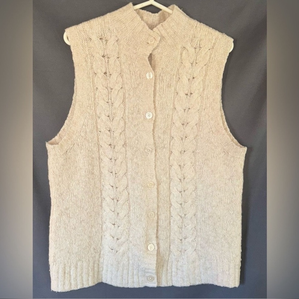 Vintage L.L. Bean Cream Size XL Sweater Vest